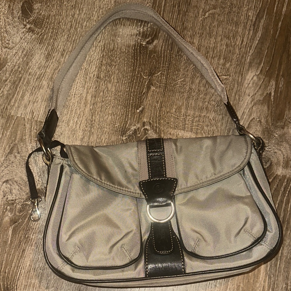 Stylish Gray Shoulder Bag